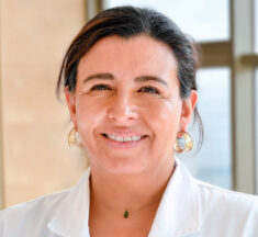 Dra. Gilda Parra: liderazgo institucional y desarrollo en Neurocirugía desde el Hospital de Puerto Montt