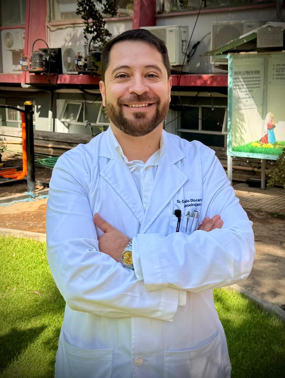 Dr. Gonzalo Diocares